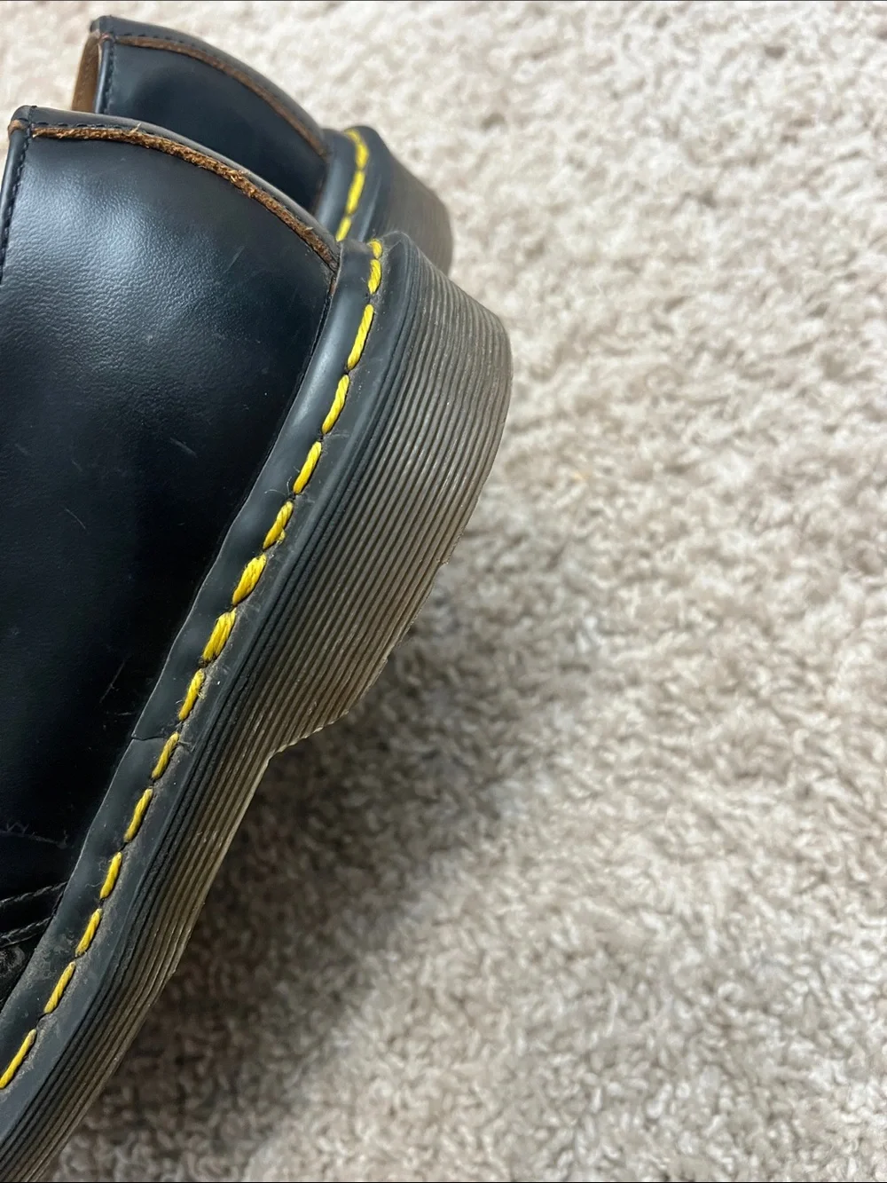 Men's Black Leather Lace-Up Shoes with Yellow Stitching Sz 6